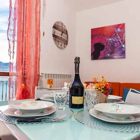 Residenza Coccinelle Vista D'iseo 아파트 *